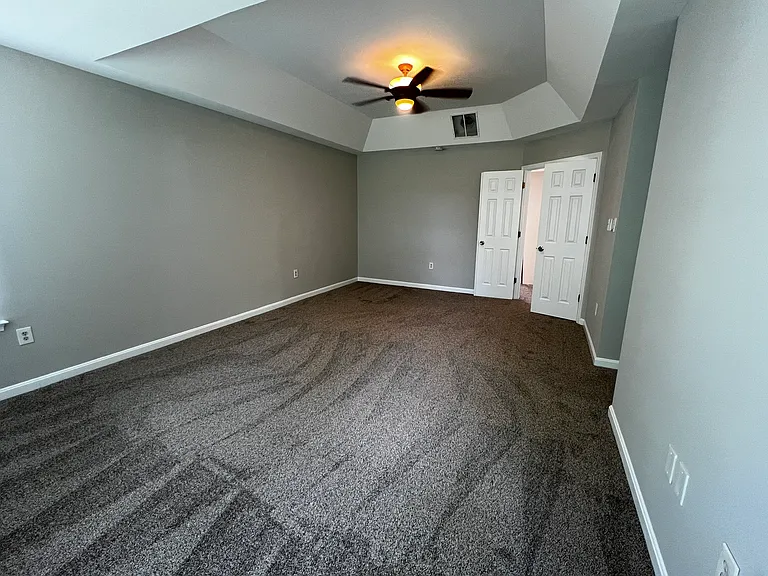 21379 Fultonham Cir — Photo 23