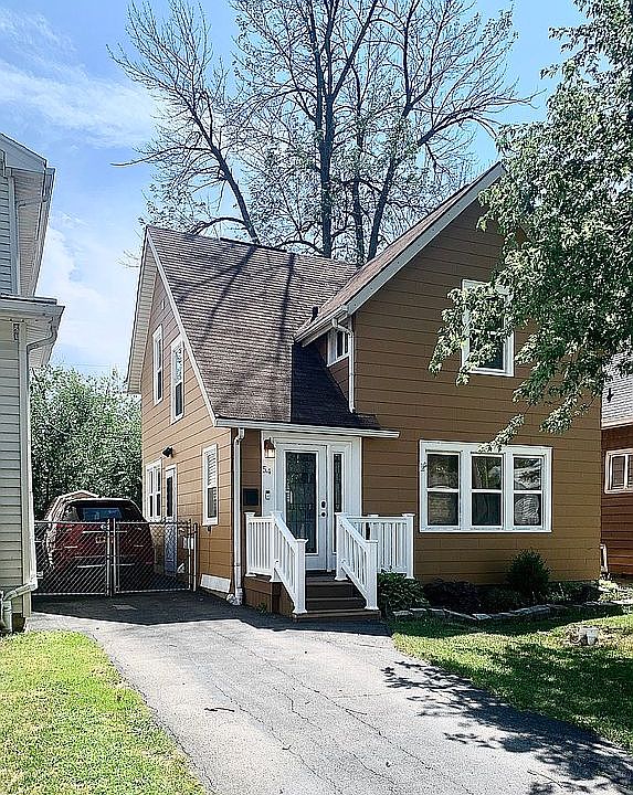 1st image of 54 Henderson Ave