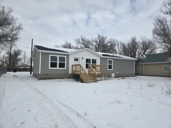 420 Custer St, Wolf Point, MT 59201