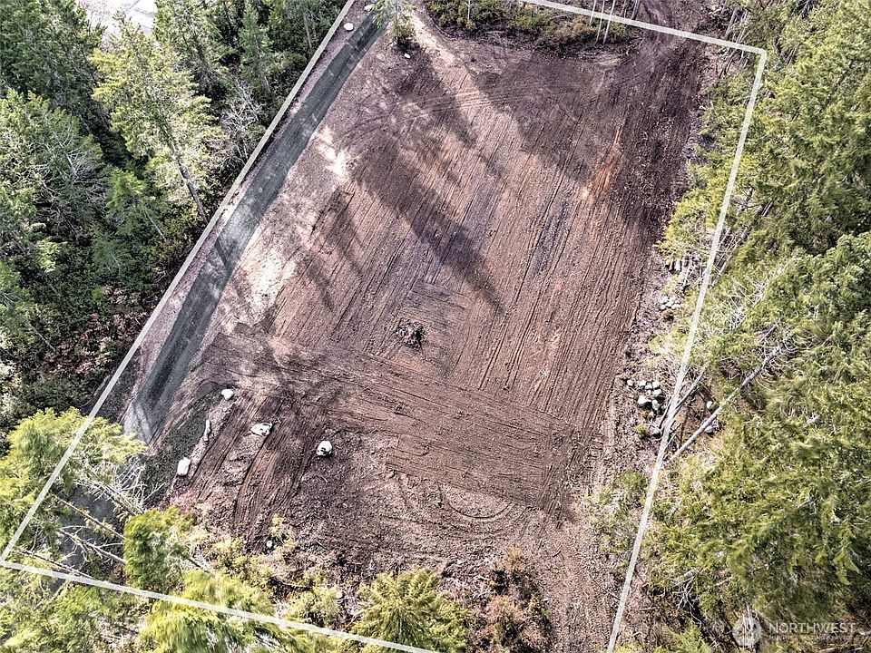 1st image of 621 E Strong Road