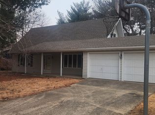 3420 Cardinal Ln, Morris, IL 60450