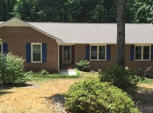 195 Grandchester Way, Fayetteville, GA 30215