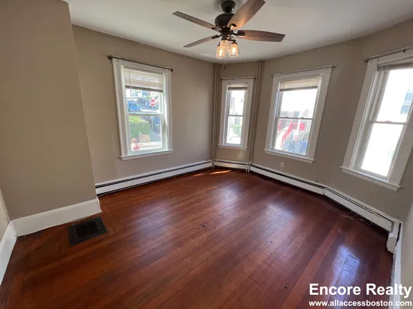 7 Sunset St #3, Boston, MA 02120