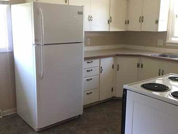 5th image of 1724-1726 Morningside Dr #1724