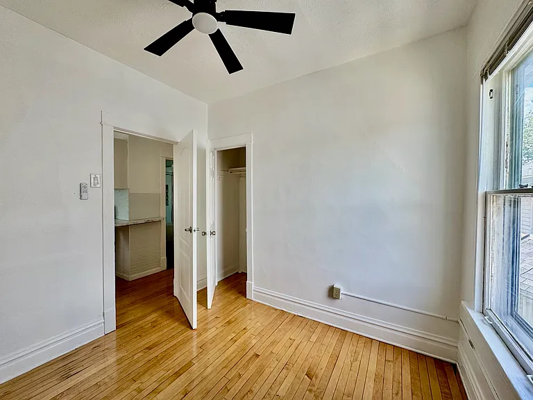 2047 N Lavergne Ave #2 — Photo 11