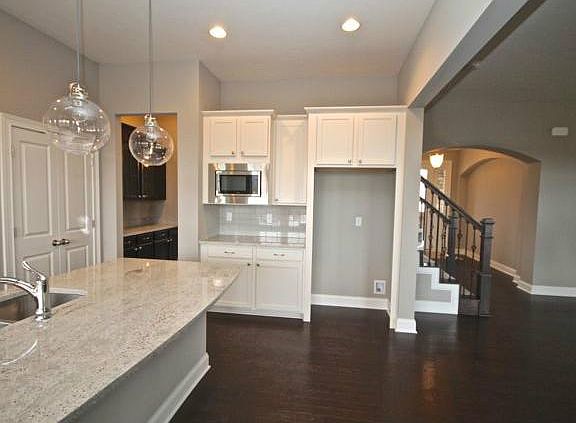5th image of 2835 Old Vines Dr