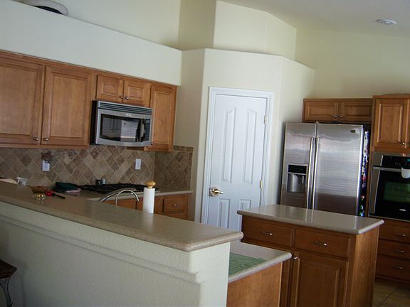 2nd image of 7133 Goldfield St