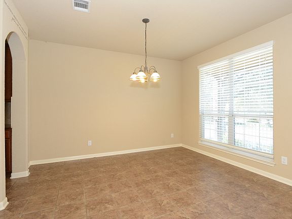 4th image of 25522 Willard Path