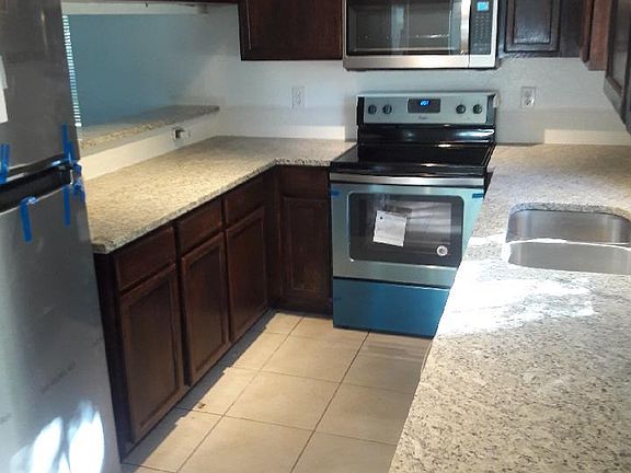 2nd image of 1145 Colonial Palms Way Unit 1145