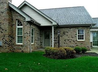 2522 Red Oak Ct, Allison Park, PA