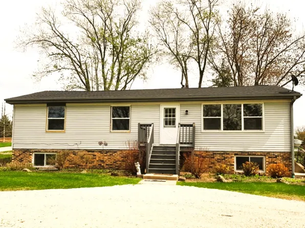 18805 McGuire Rd, Harvard, IL 60033