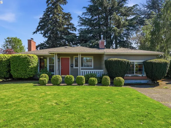12040 NE Morris St, Portland, OR 97220