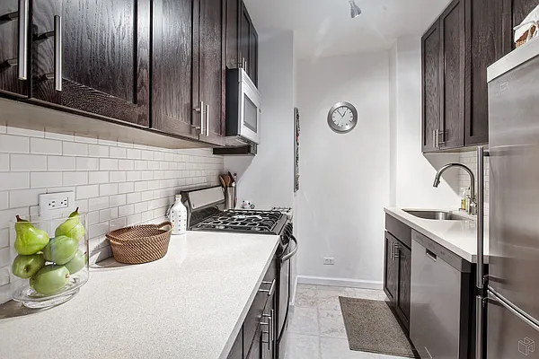 Sold by Halstead Real Estate | media 2