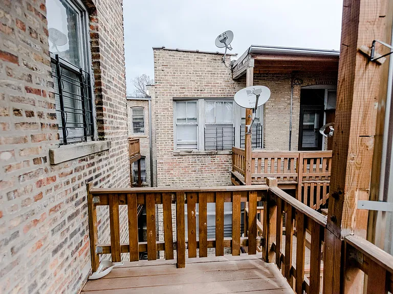 1243 Judson — Photo 46