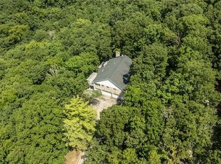 1423 Wills Hollow Rd, Glencoe, MO 63038