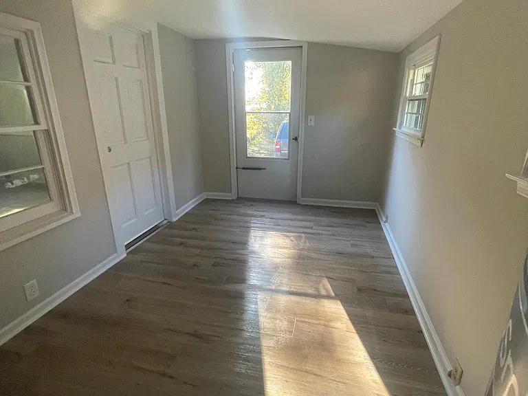 1635 Gibbs Shoals Rd — Photo 12