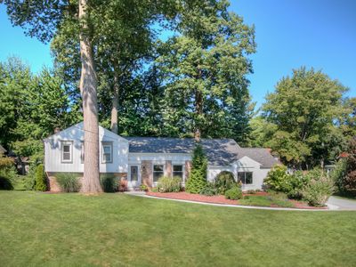 16130 Harbor Point Dr, Spring Lake, MI, 49456