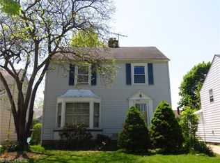 24004 E Groveland Rd, Beachwood, OH