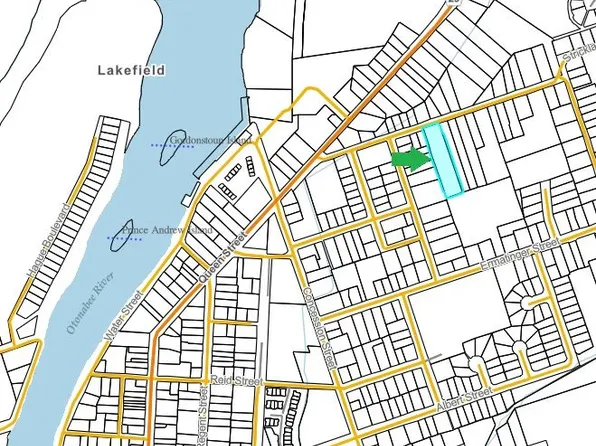 41 Strickland St, Selwyn, ON K0L 2H0