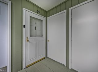 25 S Church Rd UNIT 64, Maple Shade, NJ 08052