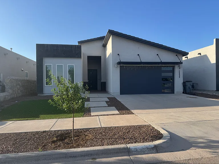12333 Desert Vista Ave — Photo 3