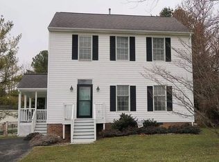 685 Tarrytown Rd, Christiansburg, VA 24073