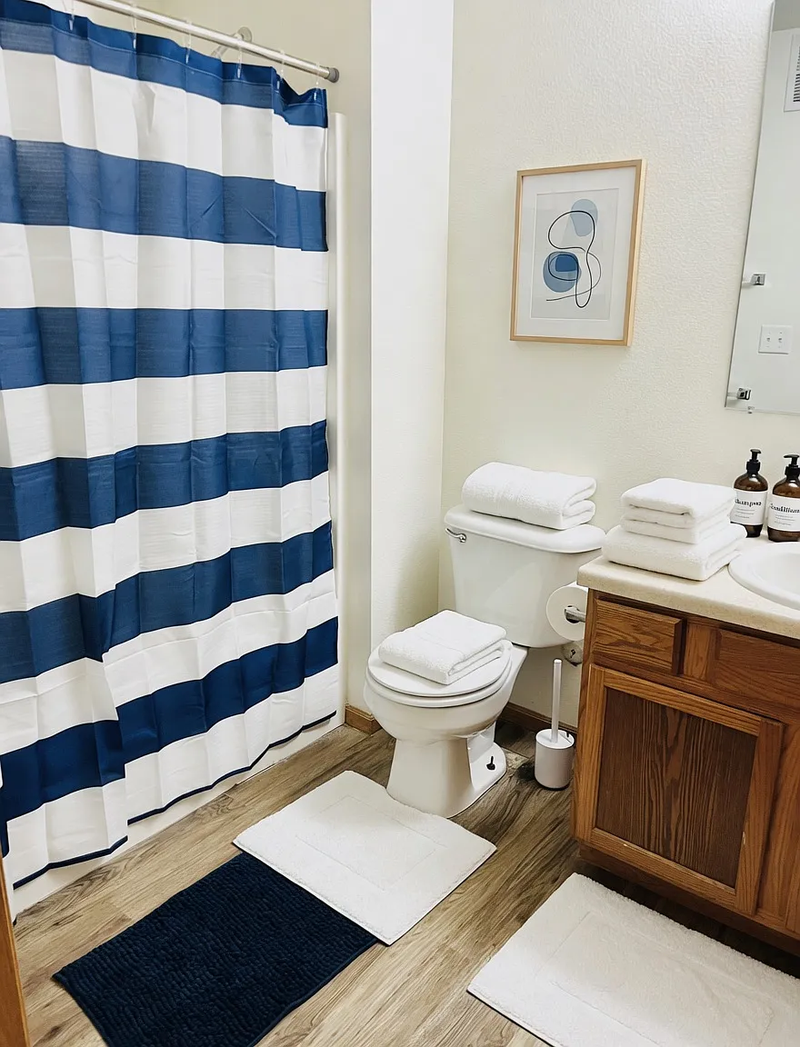 4 bed, 1238 sqft, $2,350 — Photo 3