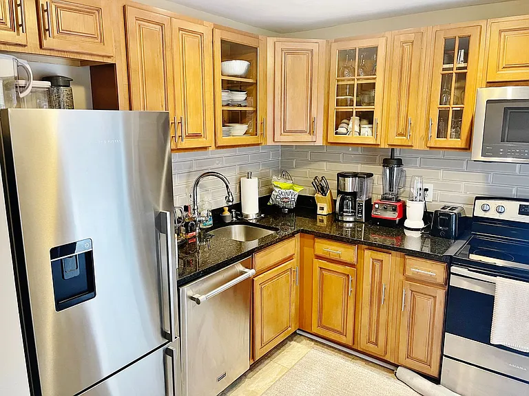 1077 Paper Mill Ct NW — Photo 5