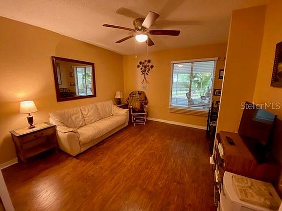 3rd image of 3813 Pebble Ct