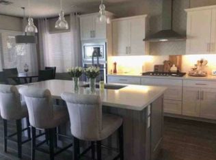 2953 S Sailors Way, Gilbert, AZ 85295