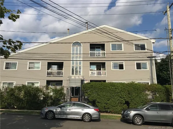 132 Bennett Street #302, Bridgeport, CT 06605