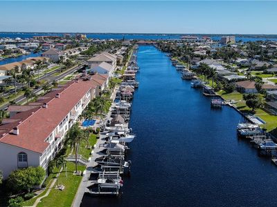 1614 Beach Pkwy APT 206, Cape Coral, FL, 33904