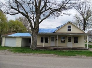 319 E Steuben St, Lagrange, IN 46761