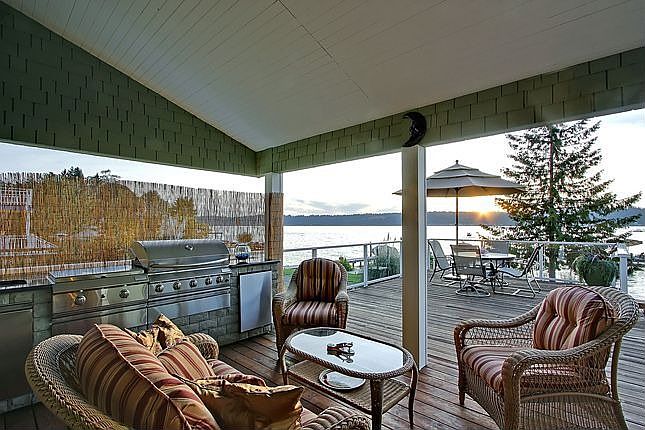 2nd image of 273 E Lake Sammamish Shore Ln SE