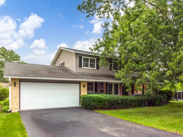 1109 Lancaster Ave, Elk Grove Village, IL 60007
