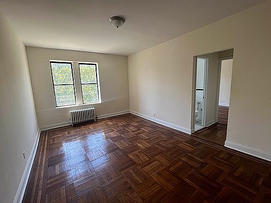 3rd image of 25 Seaman Ave #2F