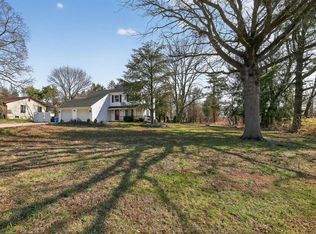 202 Leonard Ave, Clarksboro, NJ 08020