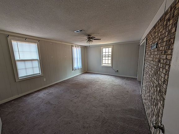 5th image of 909 Sheridan Oliver Rd