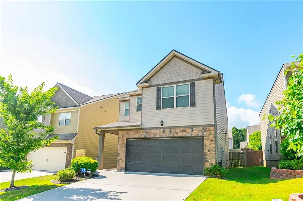 3 bed, 2.5 bath, 1970 sqft, $3,500 — Photo 2