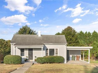 1305 Cypress St, Greensboro, NC 27405