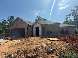 5701 Red Leaf Dr, Benton, AR 72019