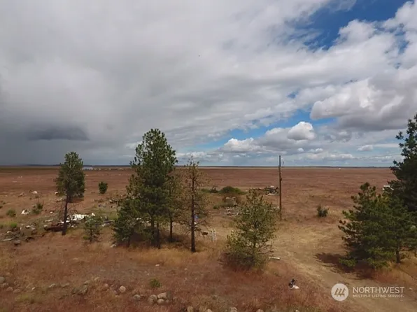 16705 Road B.5 NW, Soap Lake, WA 98851