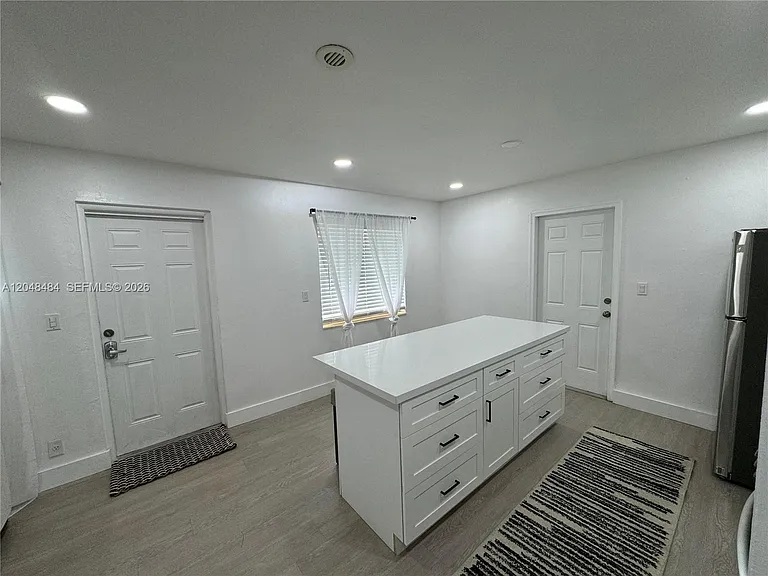 5921 Garfield St #2 — Photo 9