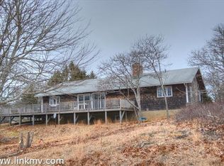 8 Smith Ln, Chilmark, MA 02535