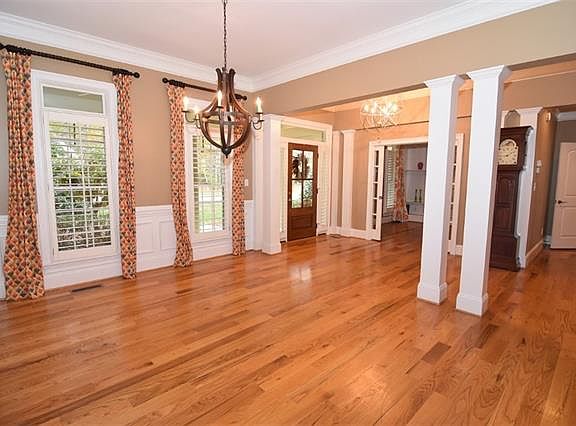 5th image of 8827 Bluestone Bay Ct