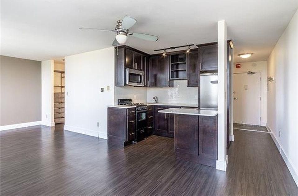 1st image of 600 E 8th St APT 12Q