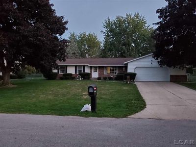 1165 Auborne Rd Adrian Mi 49221 Zillow