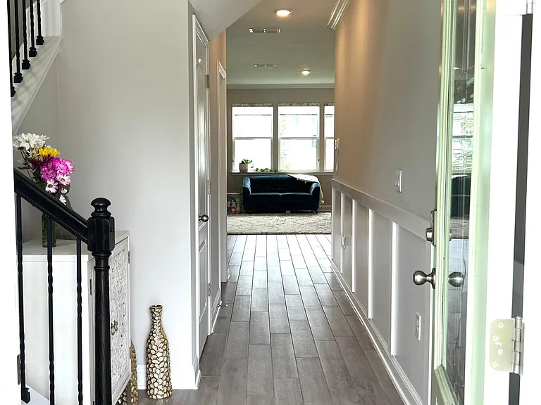 248 Greenway Ln — Photo 4