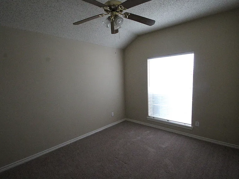 11900 Port Rd — Photo 15