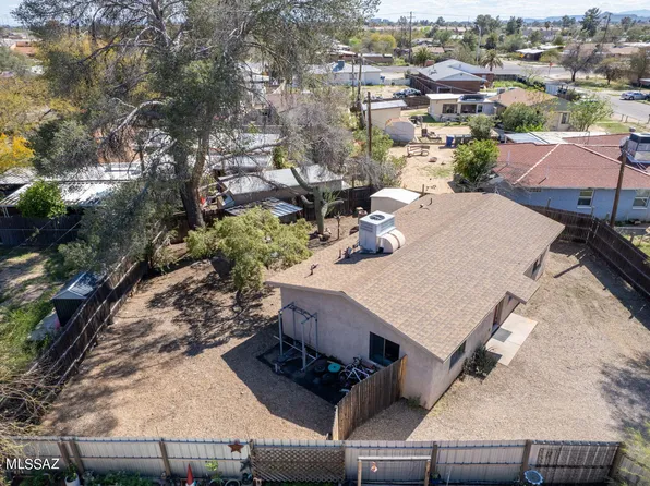 1136 E Rocky Way Dr, Tucson, AZ 85719